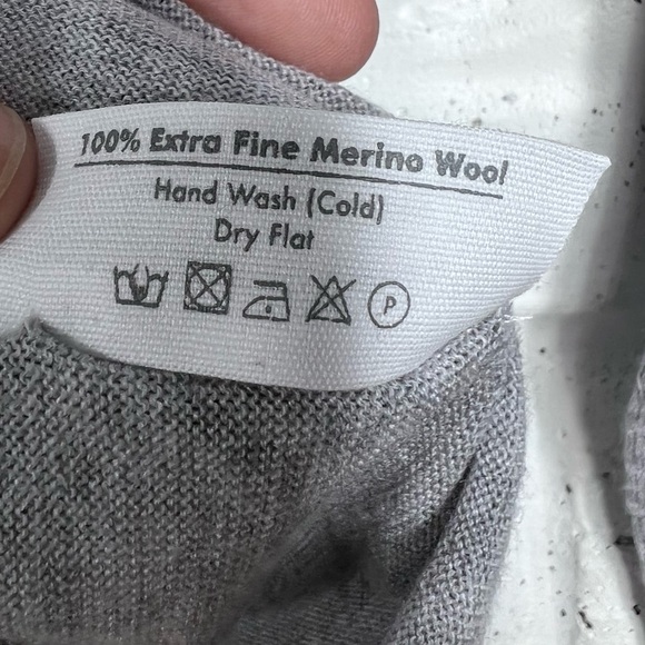 SON OF A TAILOR Grey Fine Merino Wool Mock Neck Long Sleeve Lightweight Sweater - Picture 6 of 10